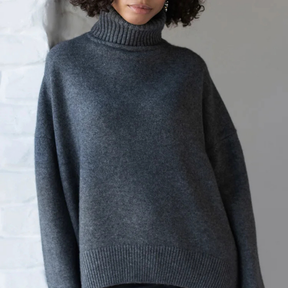 MATHILDA - VARM STICKAD PULLOVER