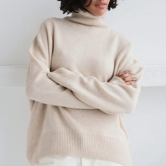 MATHILDA - VARM STICKAD PULLOVER