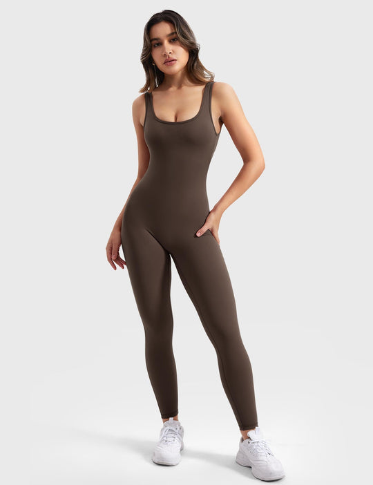 Jumpsuit med V-rygg