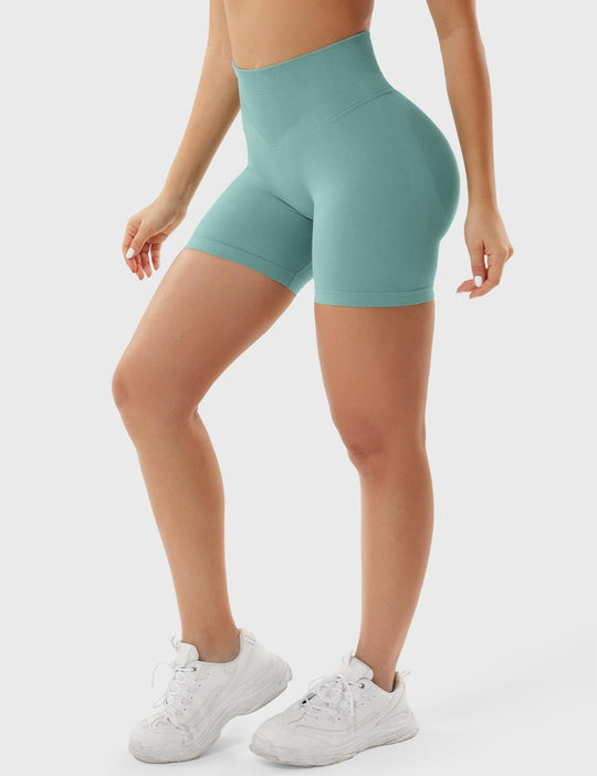 Patrica 4.5" Seamless Shorts